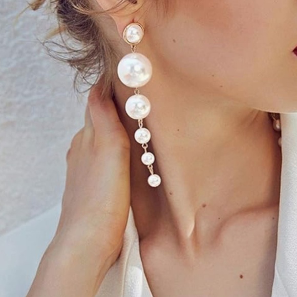 Women’s Pearl and Goldtone Drop Tassel Earrings 3.9" l x .78" w - Picture 4 of 4